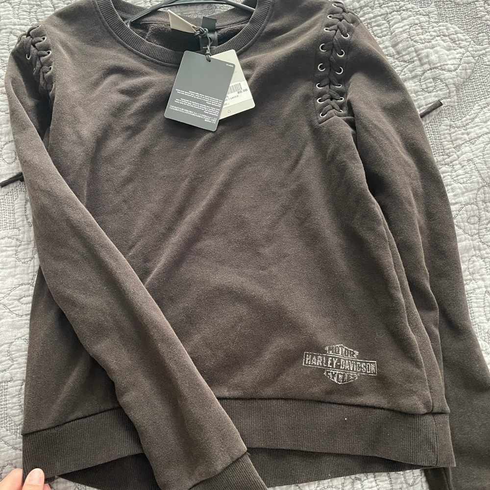 Women’s Black Sweatshirt NWT